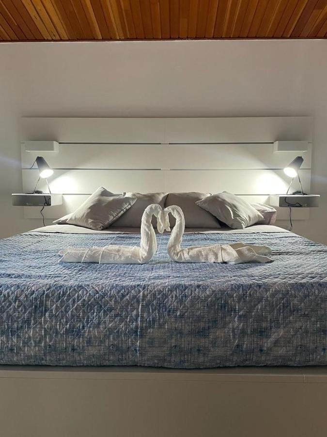 The White Sail - Mondello Apartment With Terrace - Casa Di Vincenzo E Andrea Kültér fotó