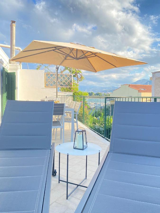 The White Sail - Mondello Apartment With Terrace - Casa Di Vincenzo E Andrea Kültér fotó